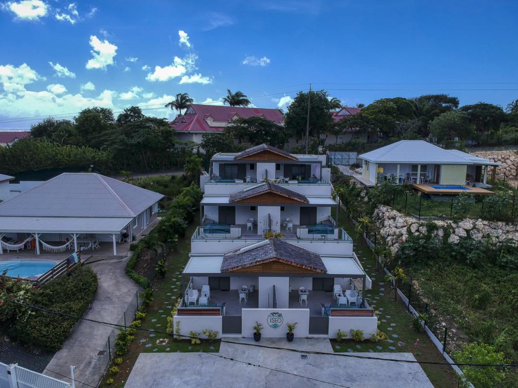 29.Habitation I'SEO_A louer avec piscine privée à Ste Anne Guadeloupe_Vue d'ensemble